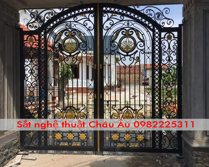 Cửa cổng nghệ thuật châu âu tại tỉnh thành hà nội