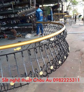Mẫu lan can sắt mỹ thuật tại Hà Nội đẹp