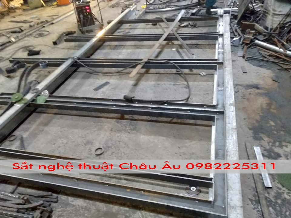 uốn gá sắt mỹ thuật 