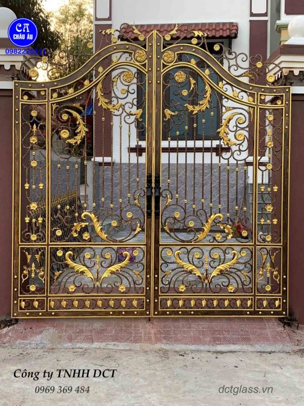 cửa cổng sắt mỹ thuật3